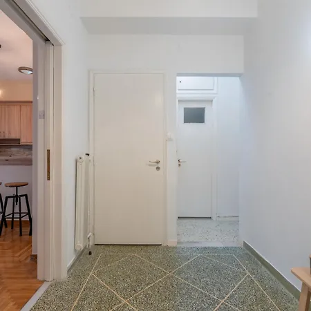 Serenity Haven - New Renovated 2br In Koukaki * Athens