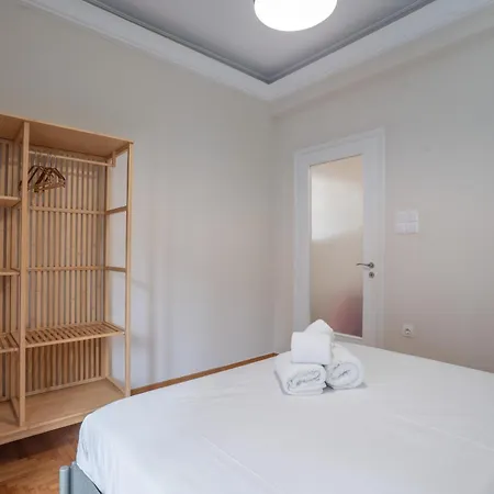 Apartment Serenity Haven - New Renovated 2br In Koukaki *