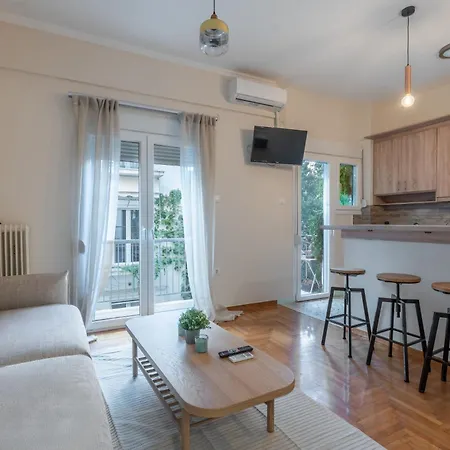Serenity Haven - New Renovated 2br In Koukaki Apartment